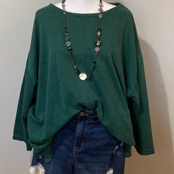 Honors Tops - Green Oversized Sweater